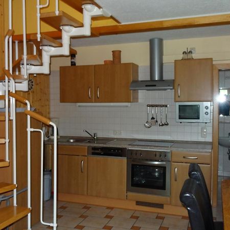 Ferienhaus Im Urigen Garten Bzw Eulenhaus 징스트 외부 사진