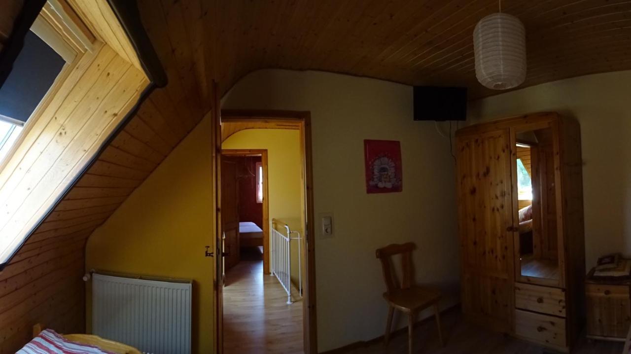Ferienhaus Im Urigen Garten Bzw Eulenhaus 징스트 외부 사진