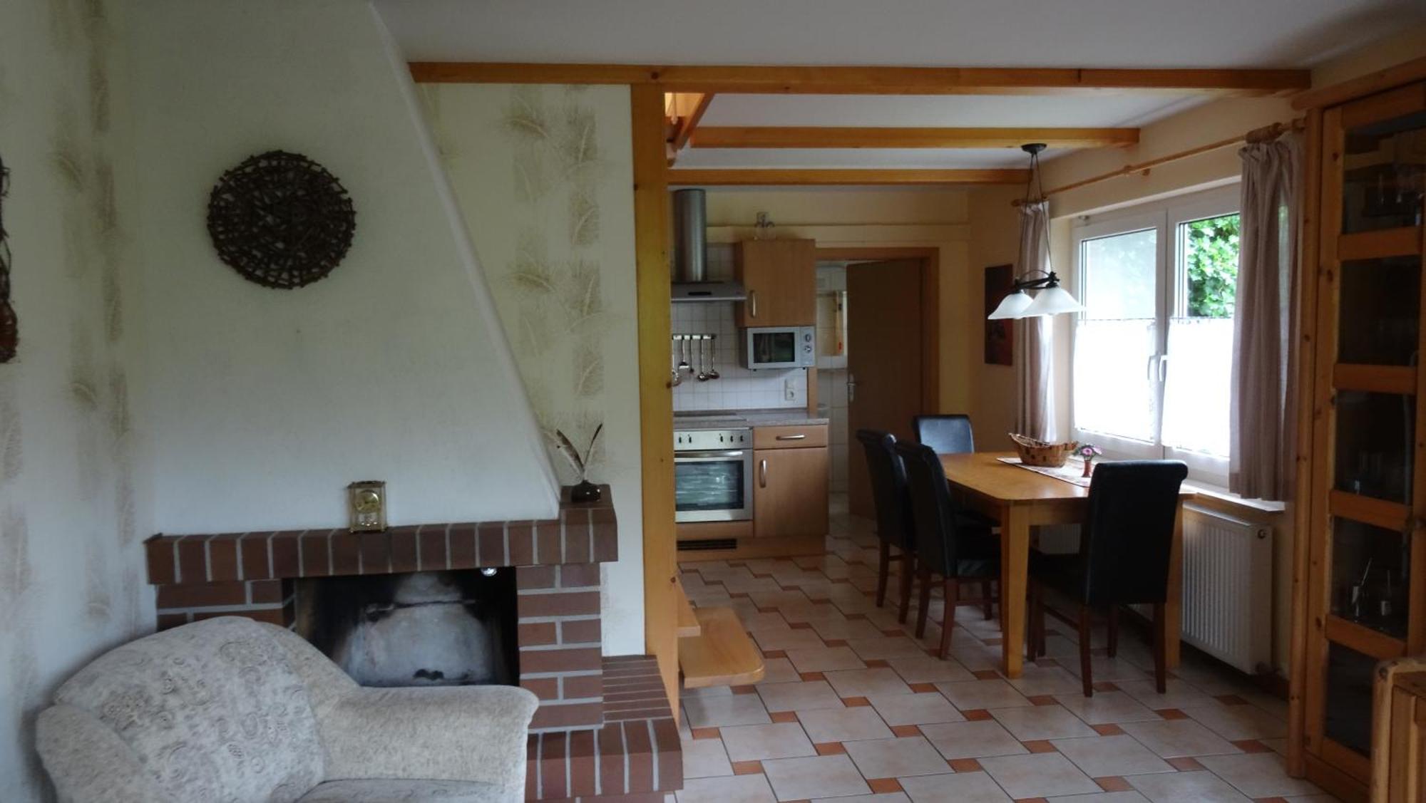 Ferienhaus Im Urigen Garten Bzw Eulenhaus 징스트 외부 사진